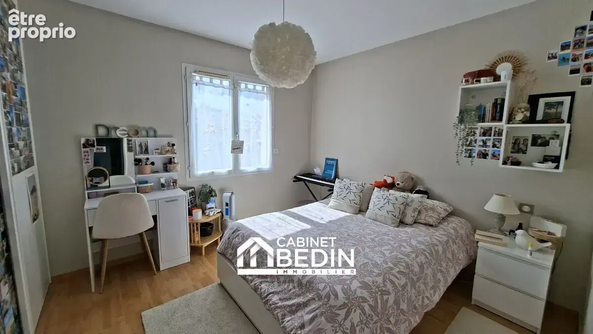 Maison 124 m² à Ambares-Et-Lagrave  - photo 8