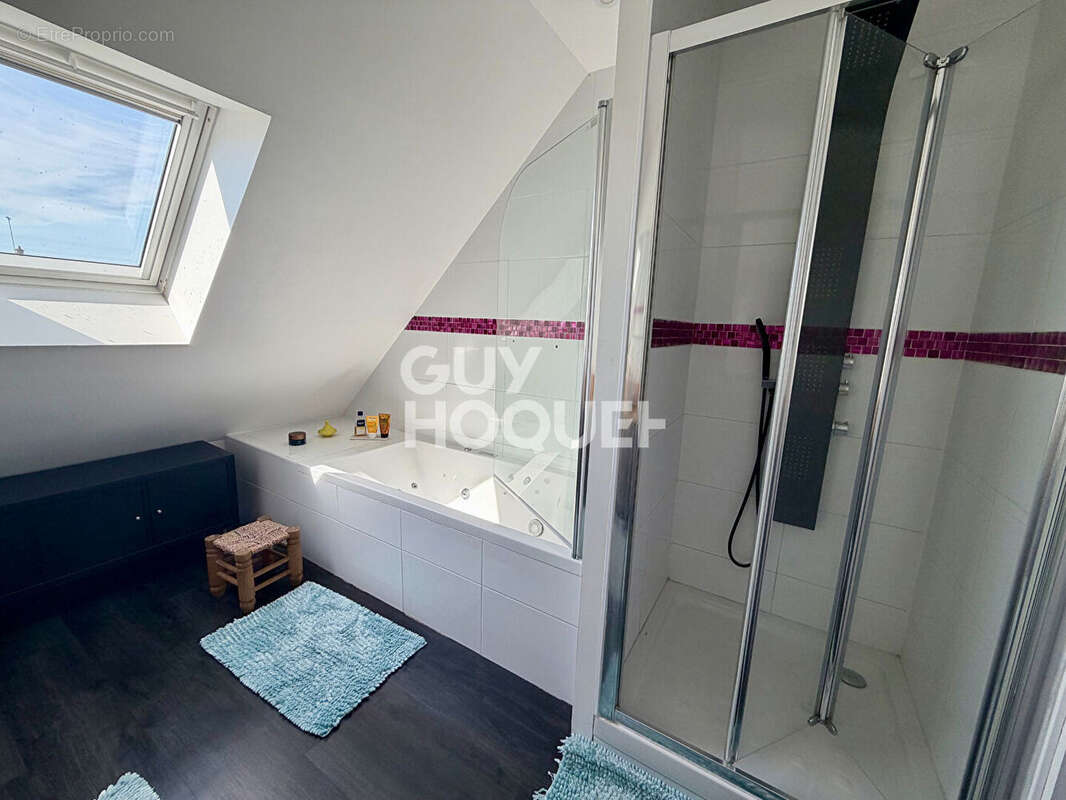 Maison  4 pièce(s)  124 m2 sur une parcelle de 1290 m² - photo 12