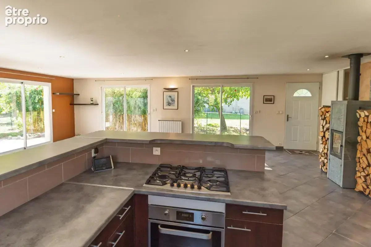 Maison 4 pièces 121 m² à vendre à Ornacieux (38260) - photo 4