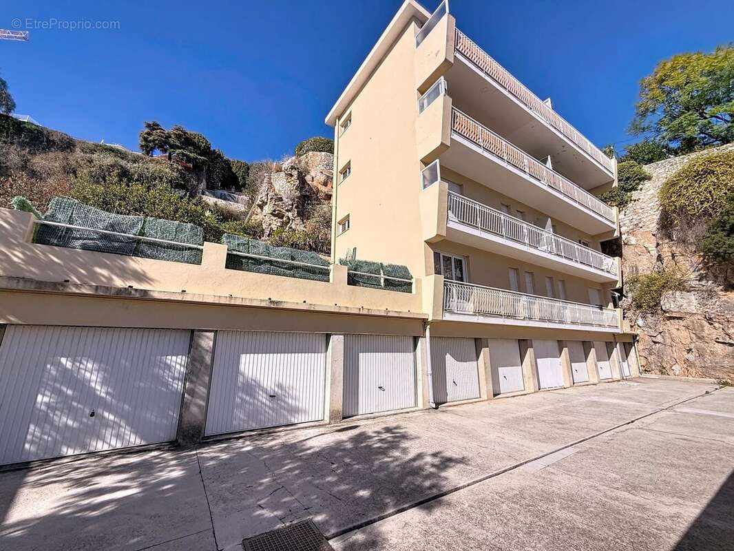 Appartement à VILLEFRANCHE-SUR-MER