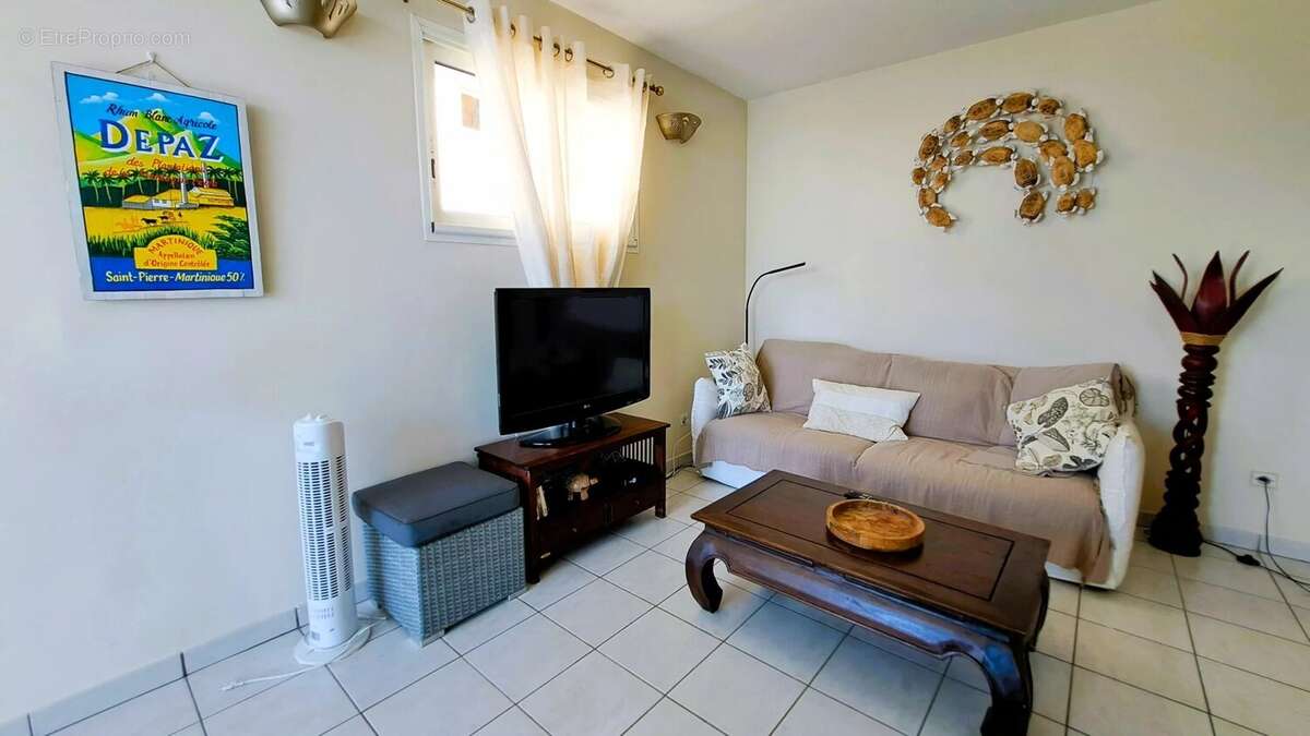 Appartement à LES TROIS-ILETS