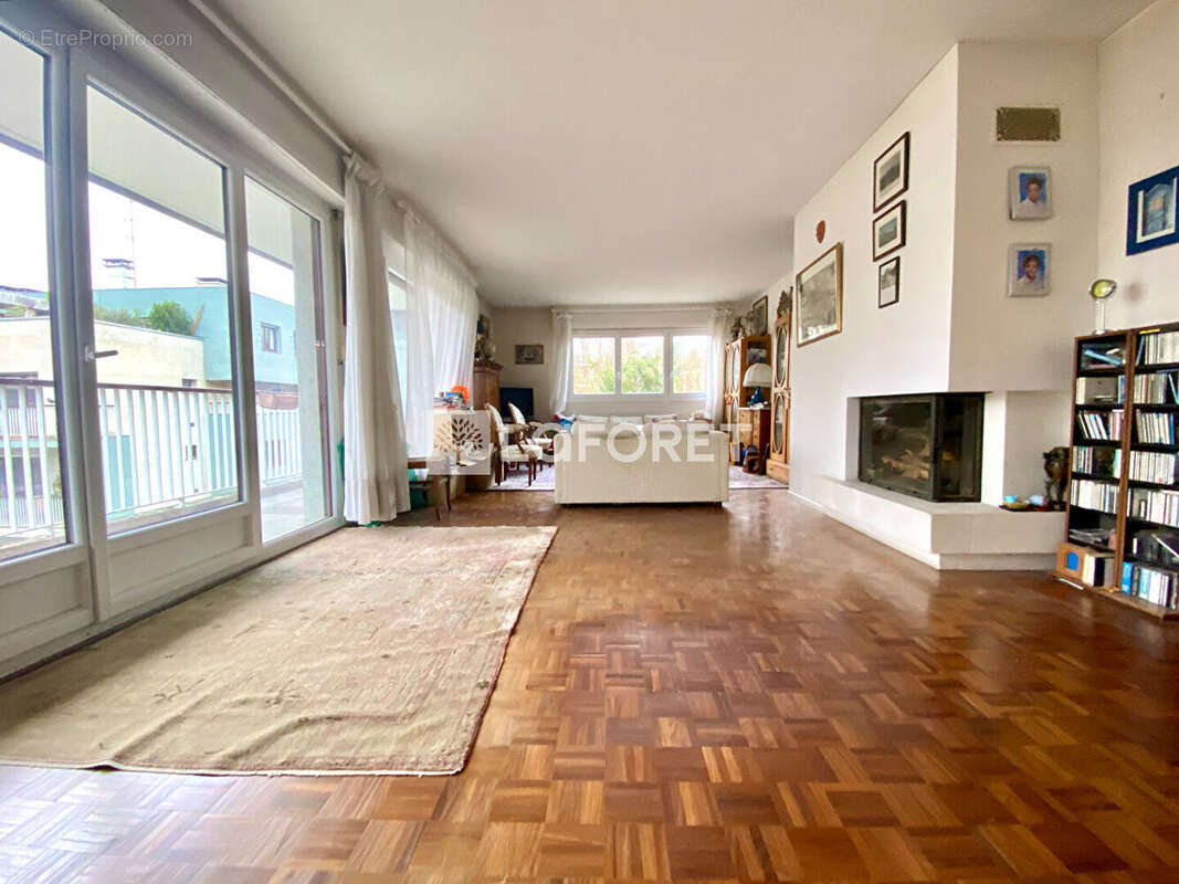 Appartement à MARLY-LE-ROI