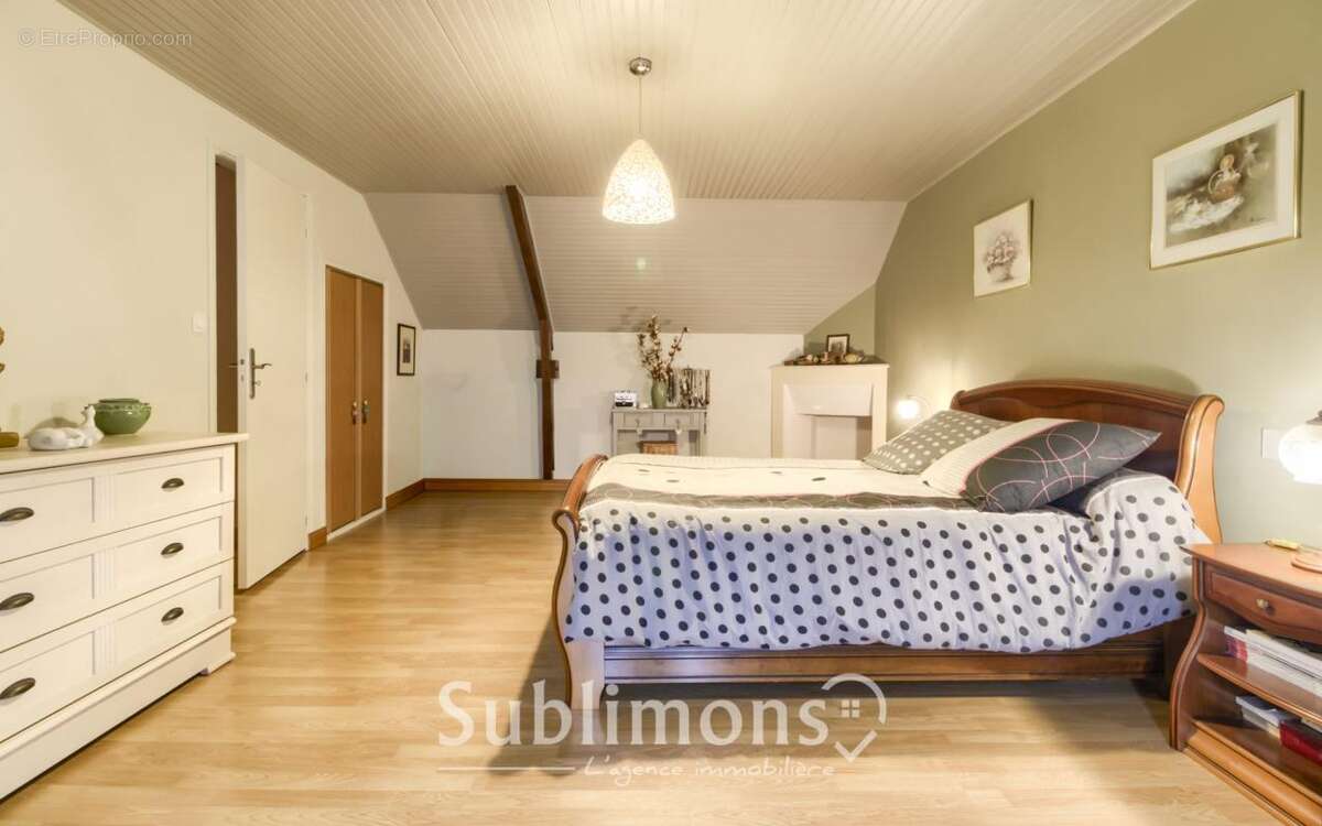 Maison à LA GACILLY