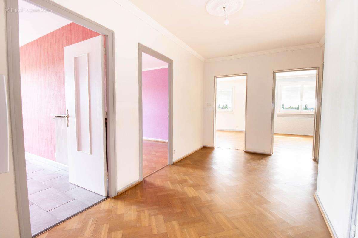 Appartement à ESSEY-LES-NANCY