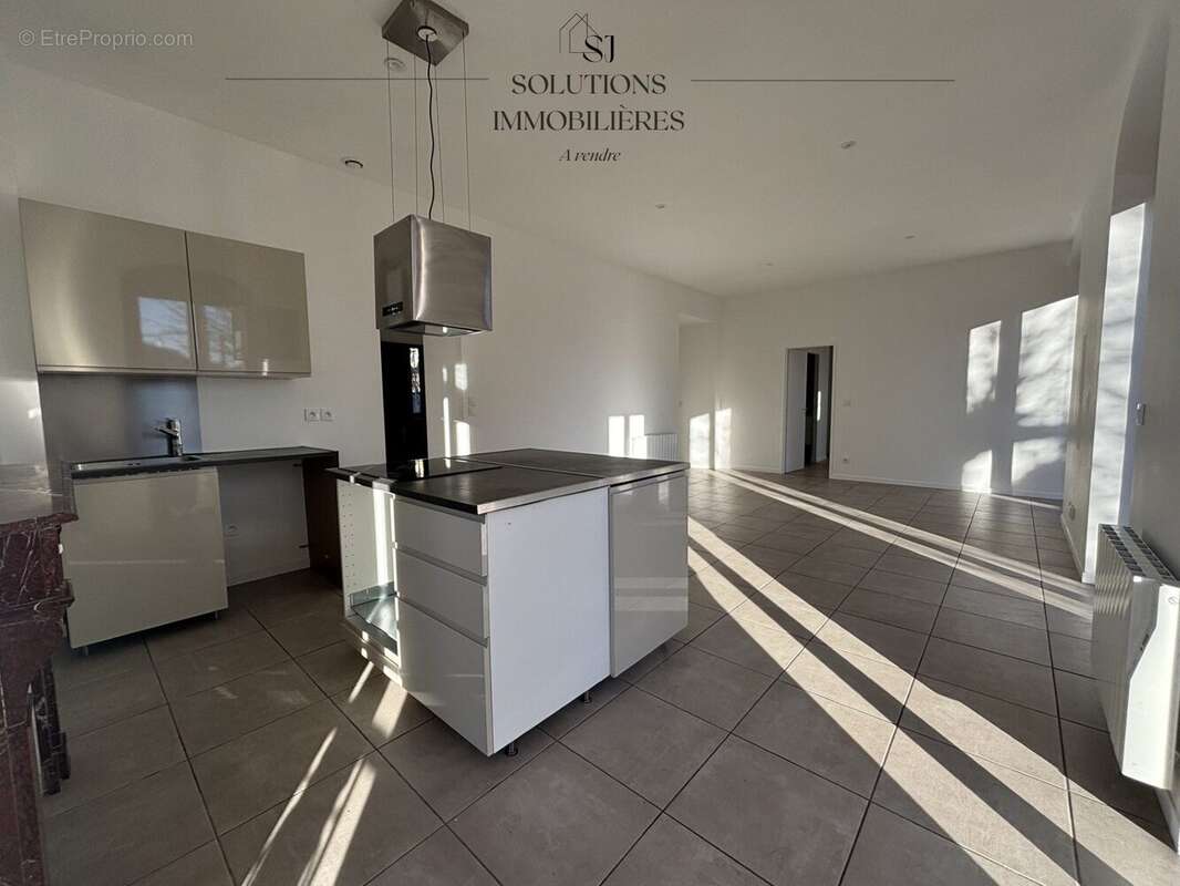 Appartement à SAINTE-COLOMBE