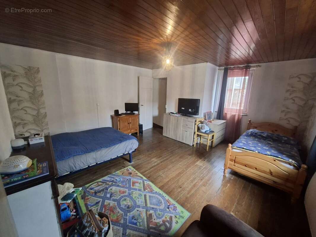 Maison à AIGUEFONDE