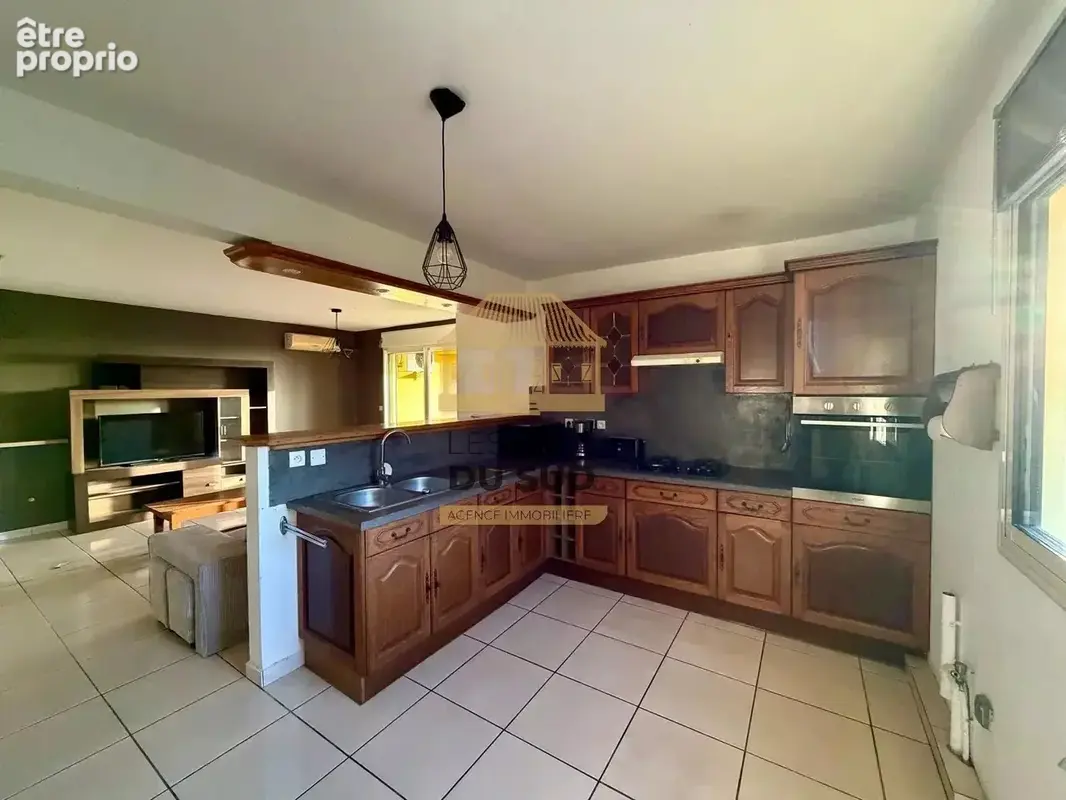A vendre - appartement de type t3 de 74 m2 environ - saint-joseph - 159 000 € - photo 3