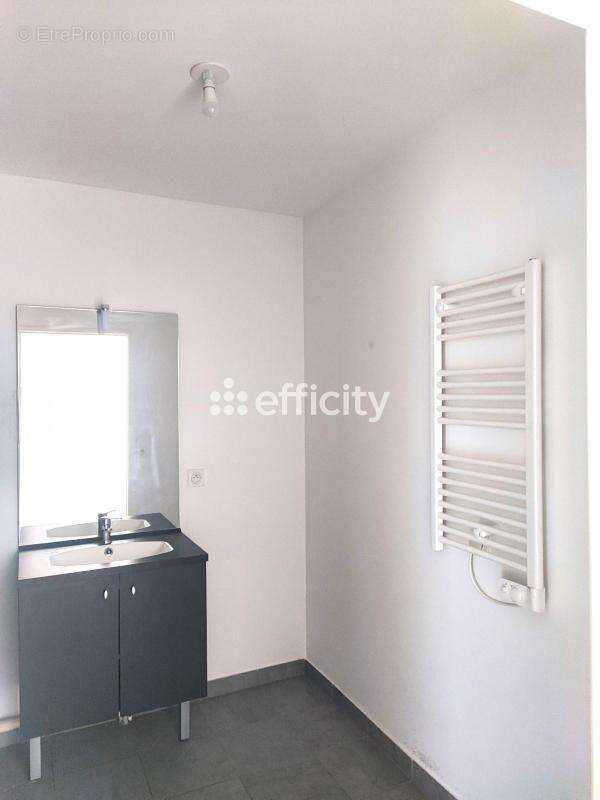 Appartement à IVRY-SUR-SEINE
