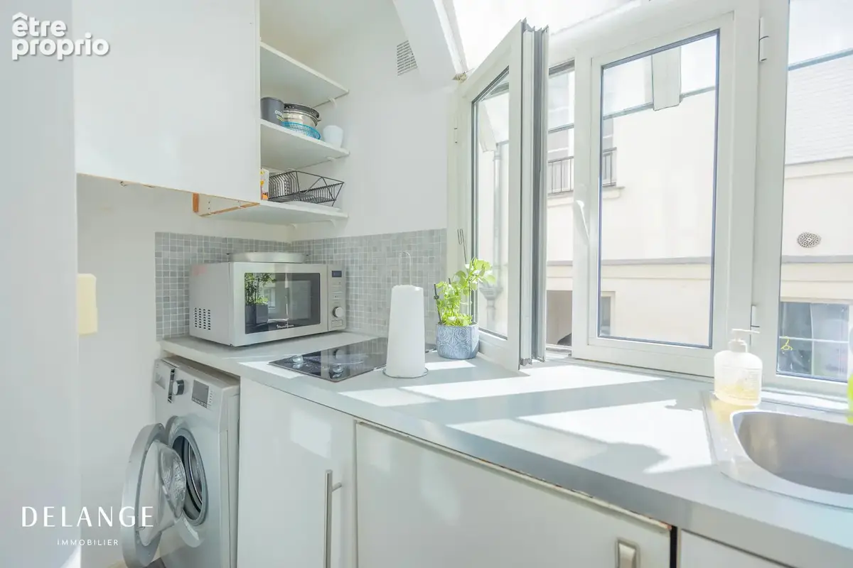 Mouffetard – Studio 30 m² – Traversant, lumineux et meublé - photo 4