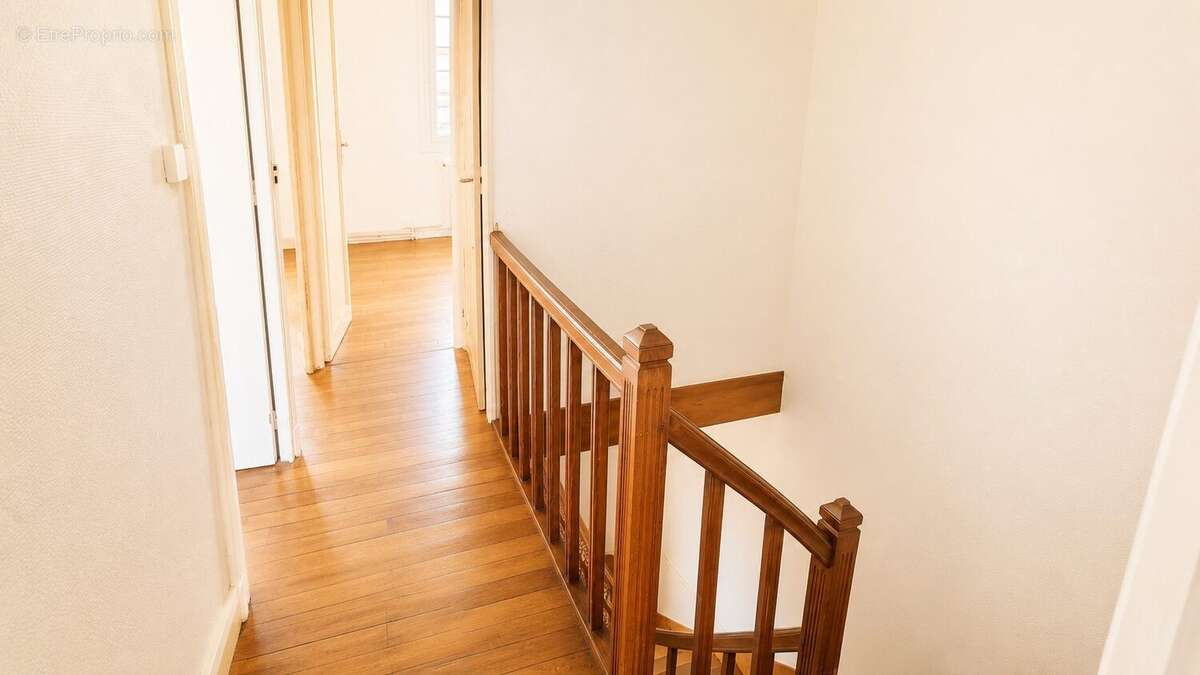 Maison 86 m² à Saint-Pierre-Des-Corps  - photo 8