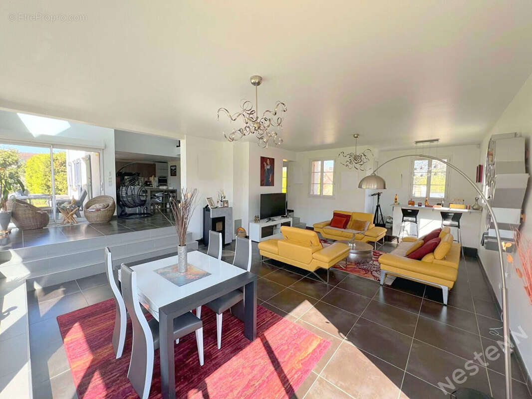 Maison à CHAUMONT-EN-VEXIN