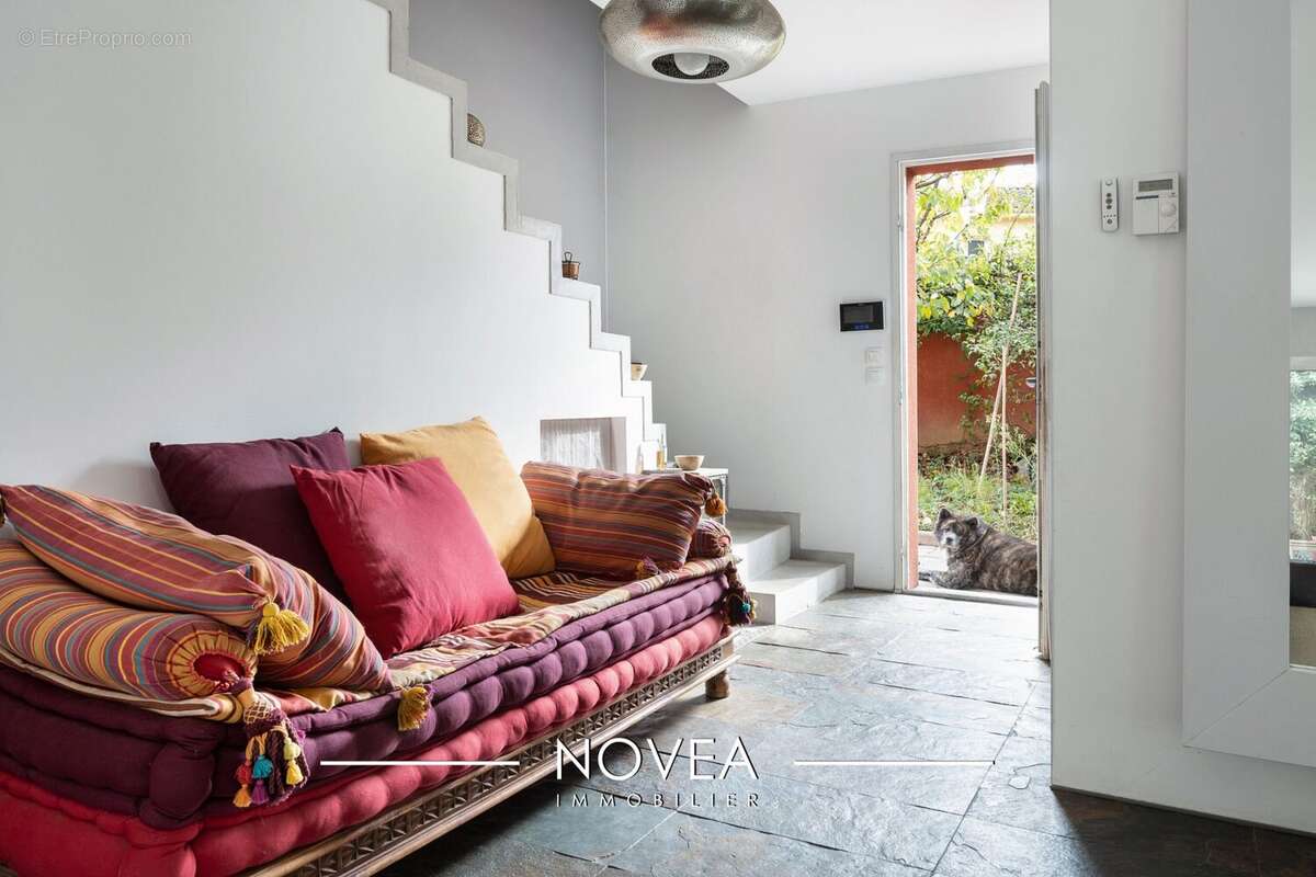 Maison à FRANCHEVILLE