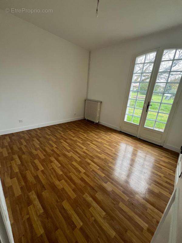 Maison à SAINT-SULPICE-ET-CAMEYRAC