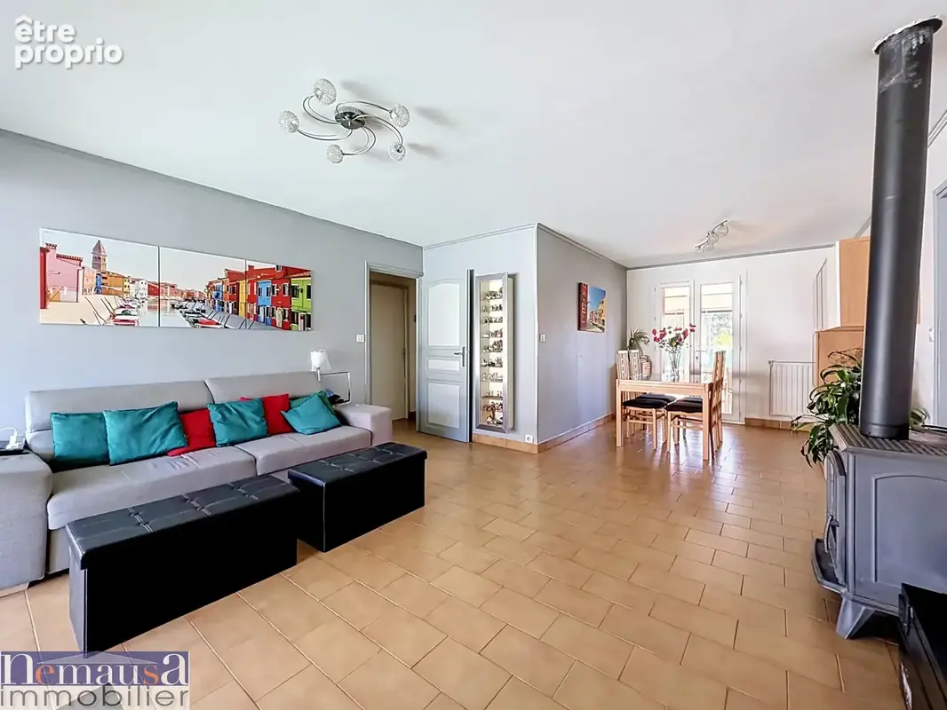 A vendre Maison plain-pied 118 m2 avec piscine et véranda   Nîmes, secteur CHU Carémeau - photo 12