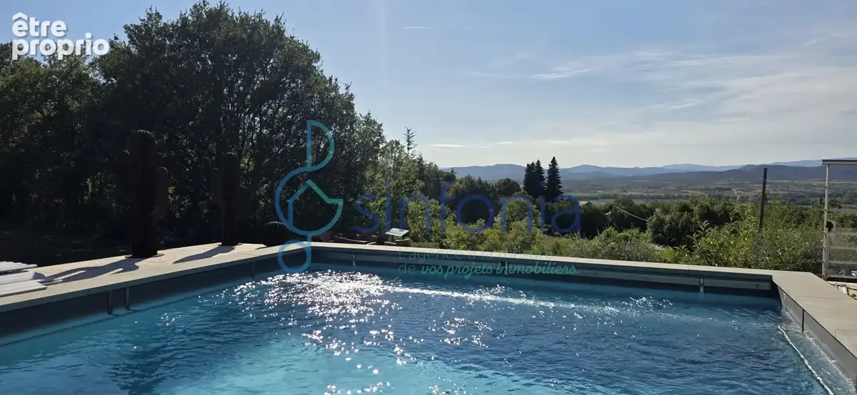 Photo Maison à Saint-Jean-De-Maruejols-Et-Avejan au prix de 950 000€
