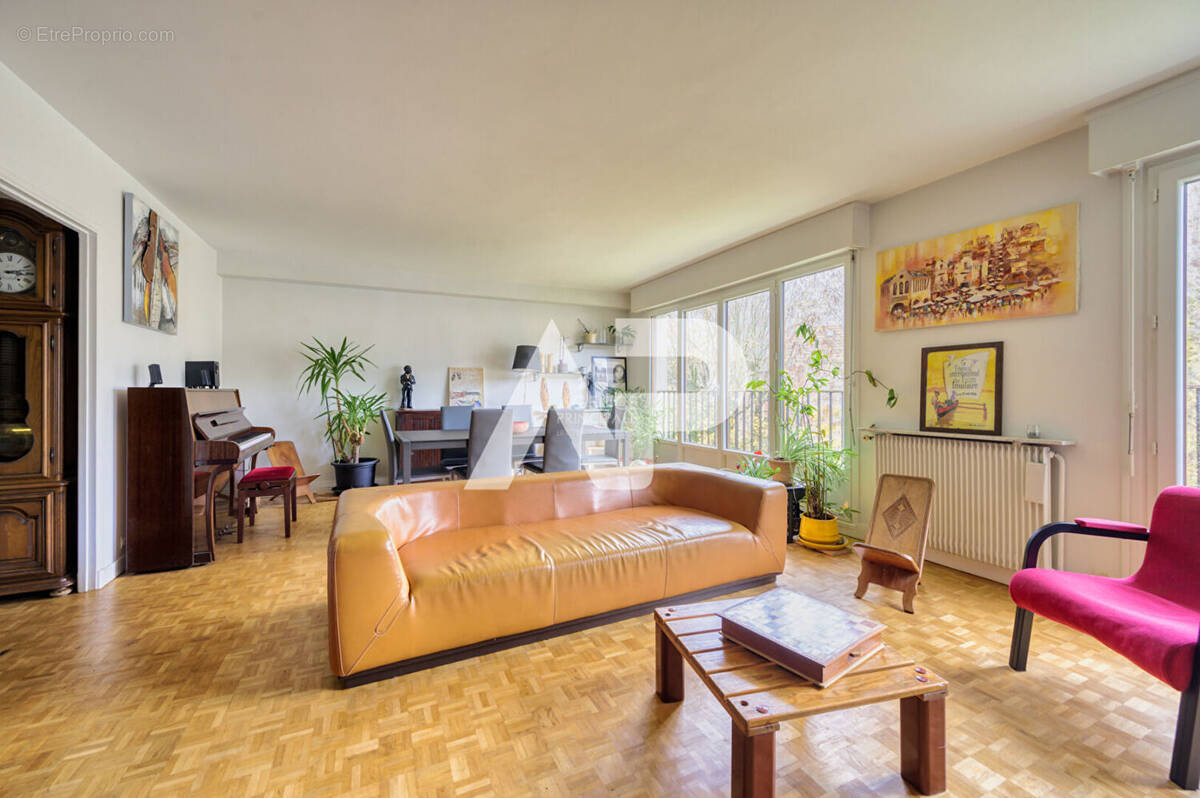 Appartement à CHAVILLE