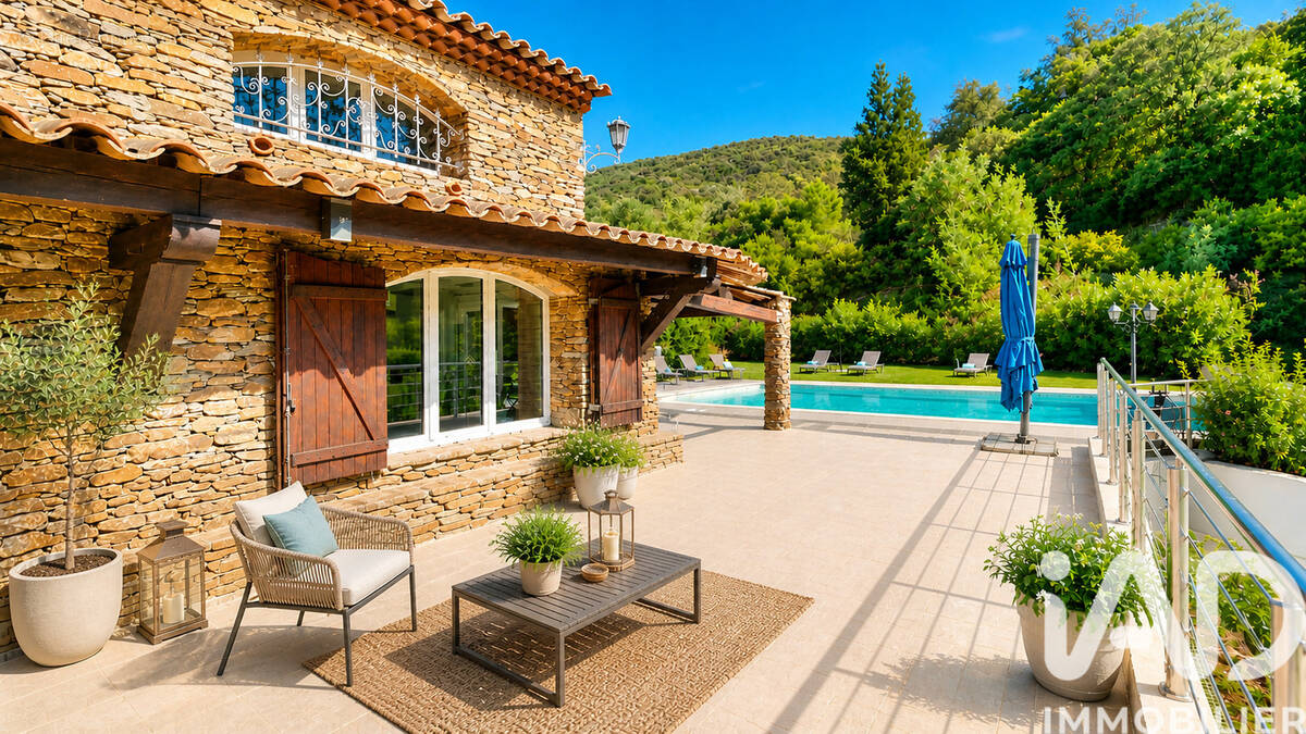 Photo 1 - Maison à COGOLIN