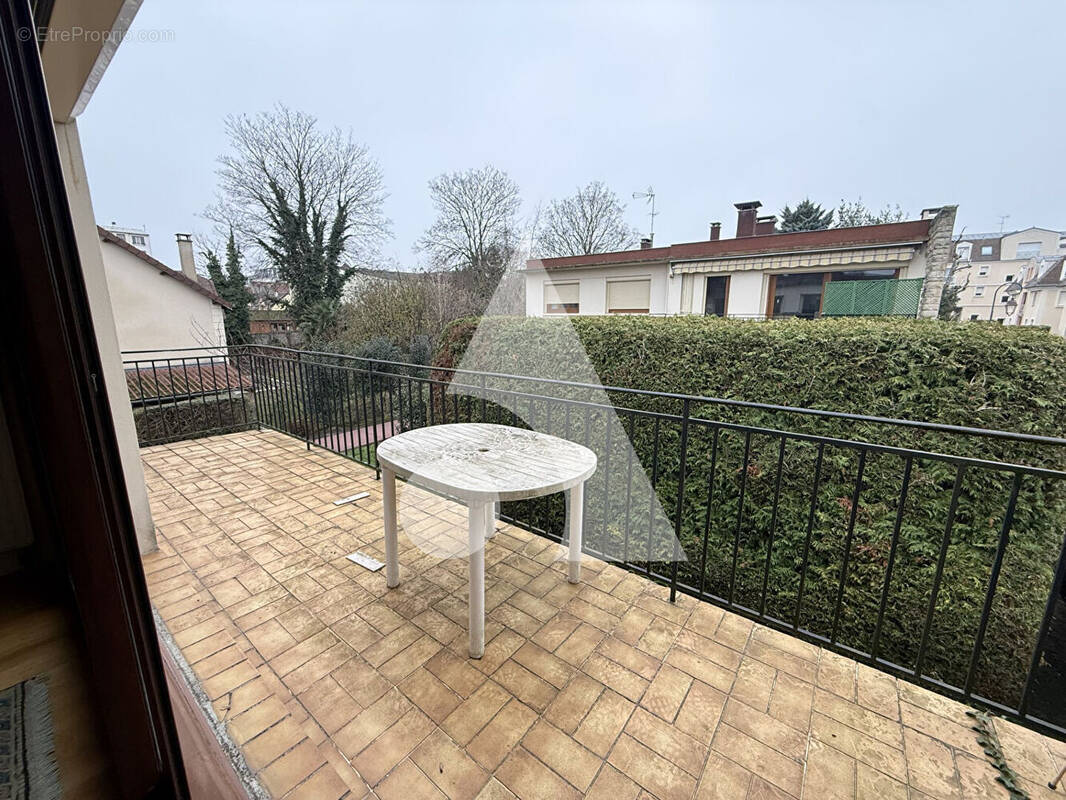 Appartement à DEUIL-LA-BARRE