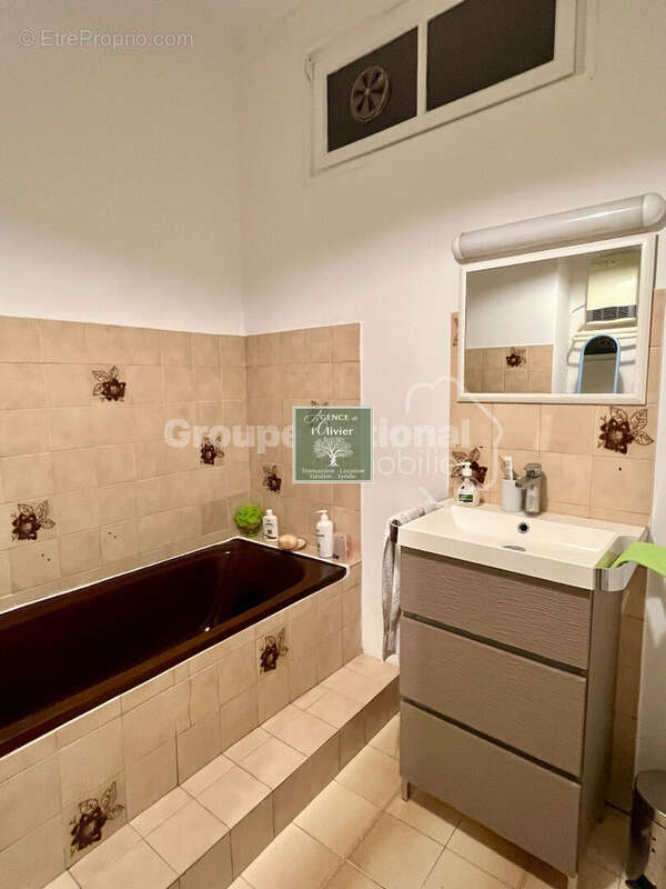 Appartement Arles 3 pièce(s) 56.36 m2 - photo 6