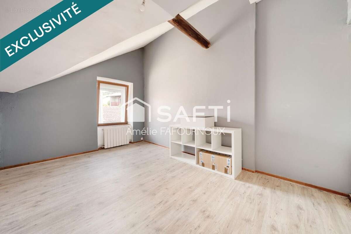 Maison 130 m² à Villecey-Sur-Mad  - photo 8