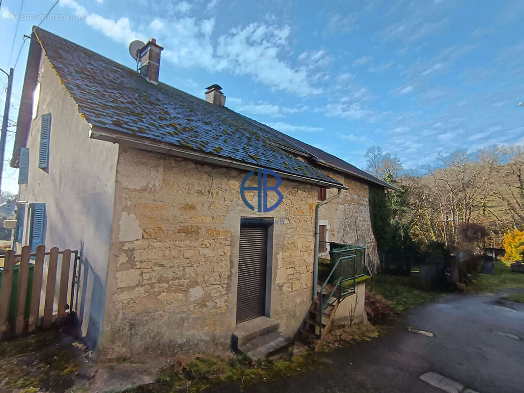 Maison à BELMONT-LUTHEZIEU