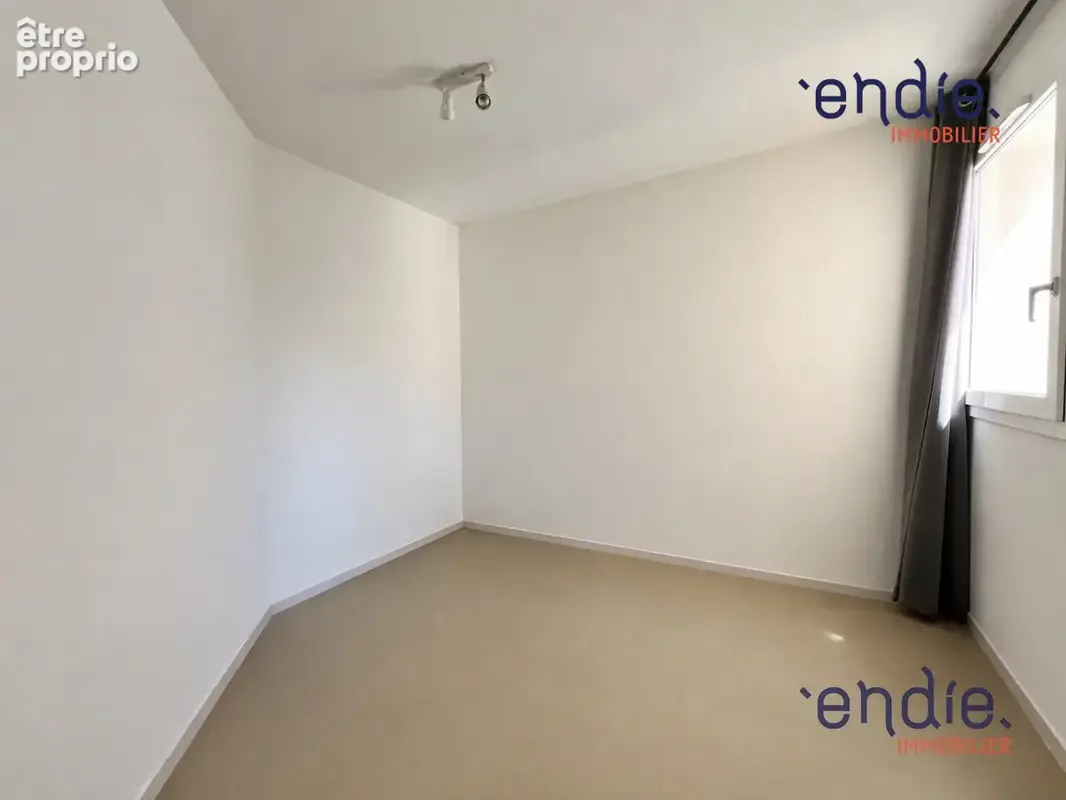 Appartement 4 pièces 85 m² à vendre à Poitiers (86000) - photo 9