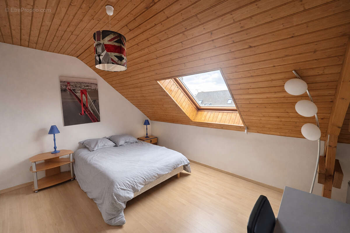 Maison à SAINT-GEREON