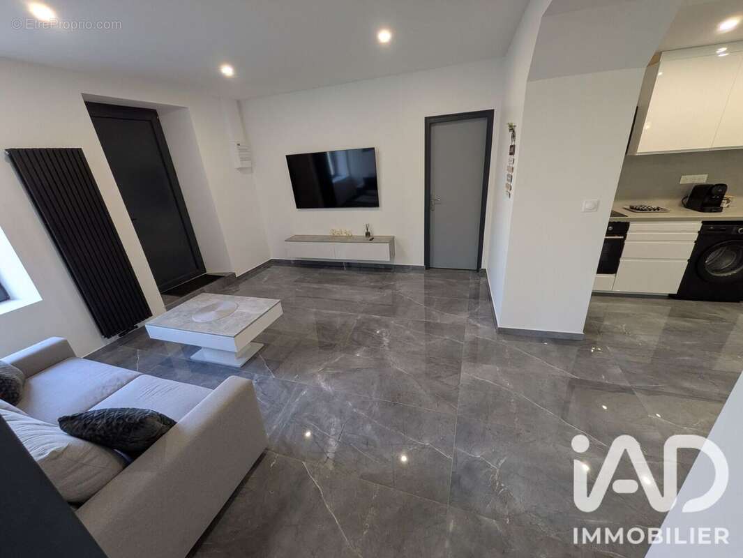 Photo 2 - Appartement à LA CHAPELLE-SUR-LOIRE