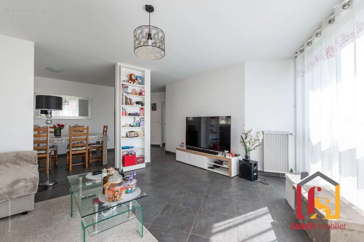 Appartement à CHELLES