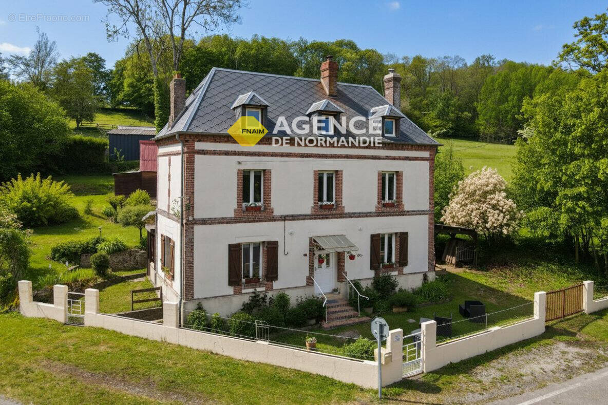 Maison à VILLERS-EN-OUCHE