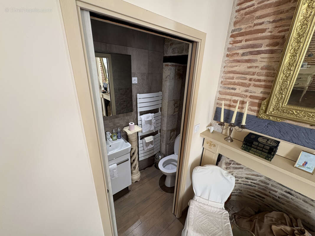 Maison à PUY-L'EVEQUE