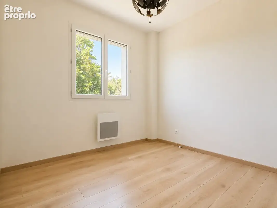 Maison 5 pièces 102 m² à vendre à Berre-Les-Alpes (06390) - photo 8