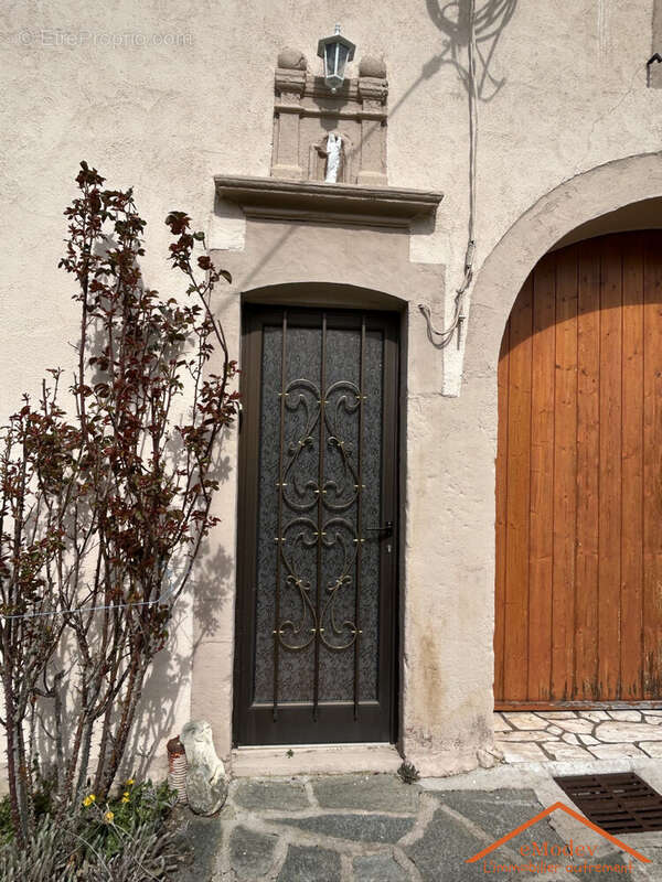 Maison à BEAUMENIL
