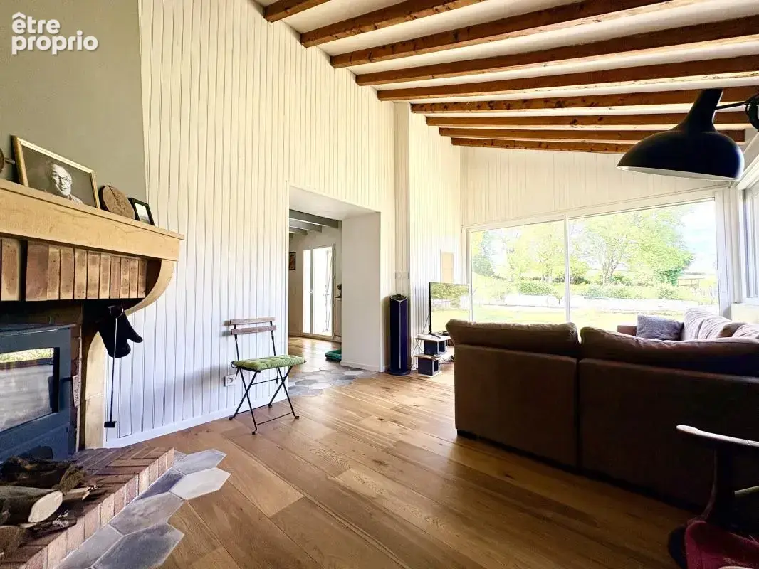 Maison 6 pièces 157 m² à vendre à Chatonnay (38440) - photo 6