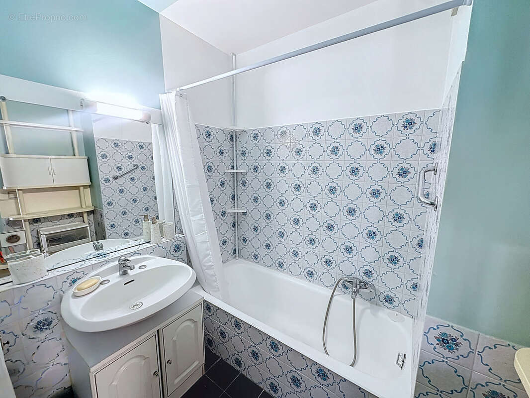 Appartement à VENCE