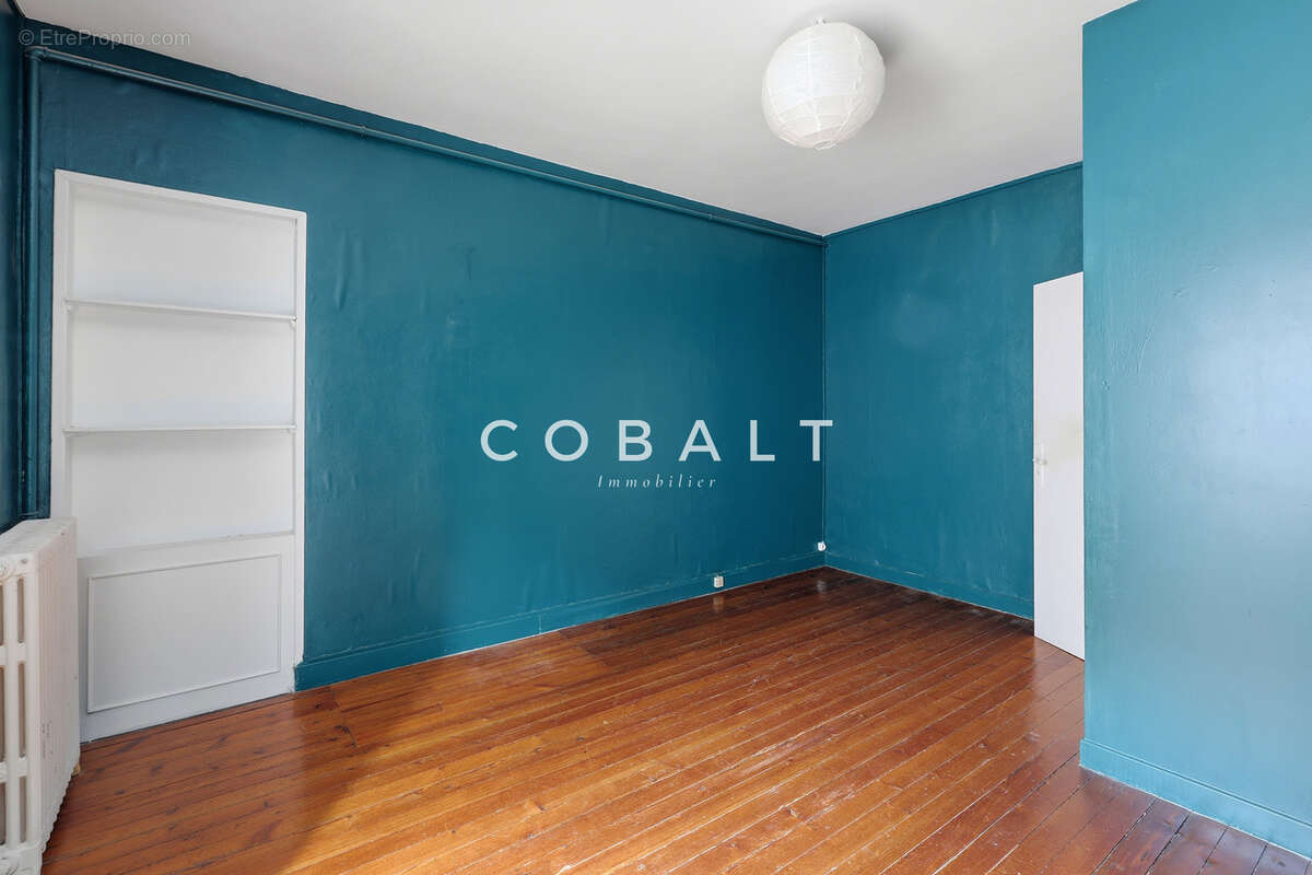 À deux pas du marché Talensac, un appartement de caractère à réinventer - photo 9