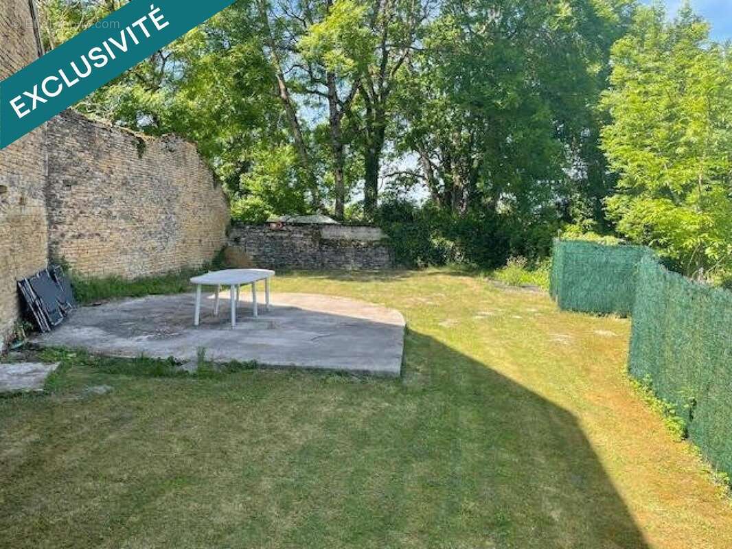Maison 213 m² à Montigny-Sur-Aube  - photo 4