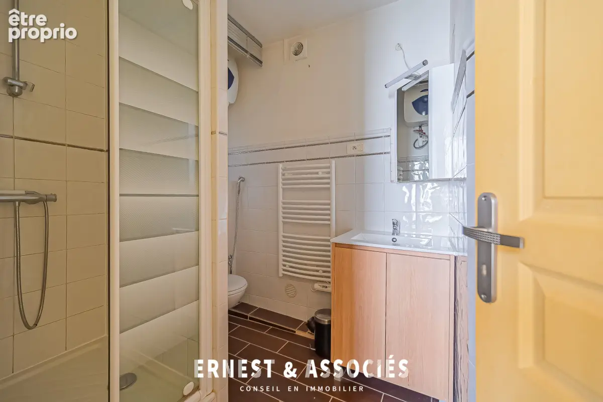 Appartement 2 pièces 30 m² à vendre à Paris-18e (75018) - photo 8