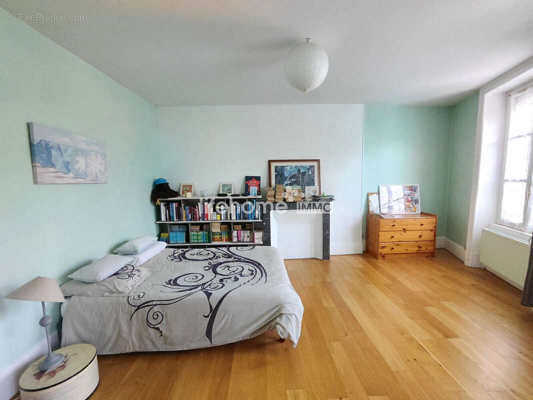 Maison 150 m² à Chateauroux  - photo 7