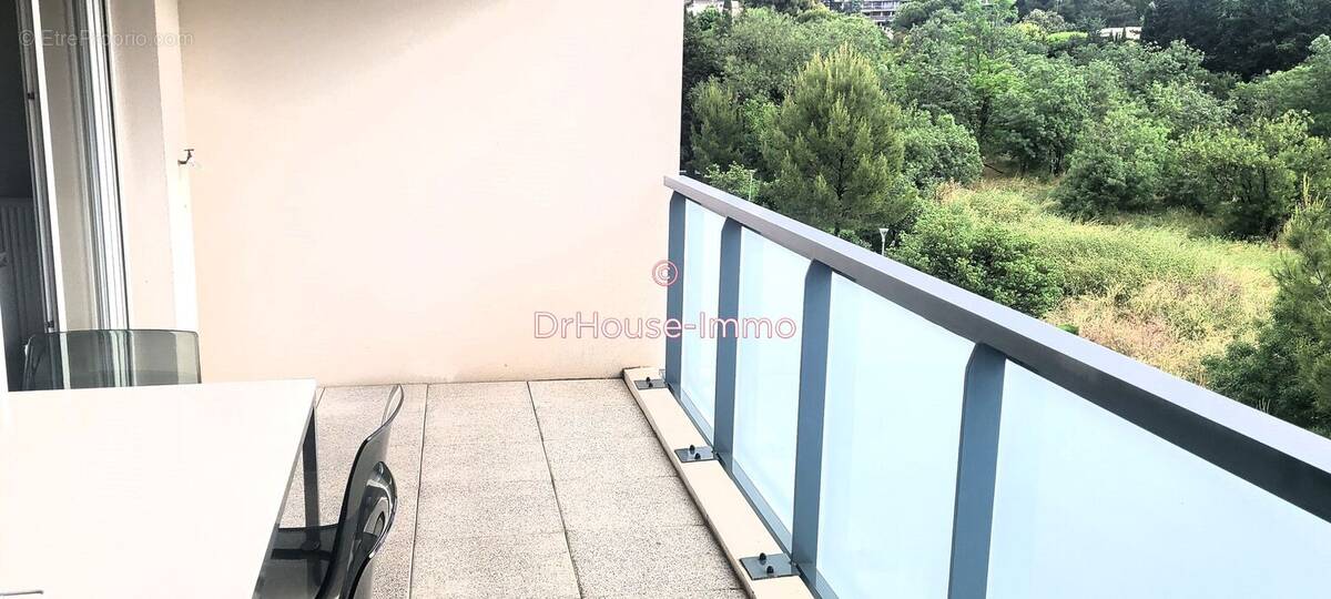 Appartement à MARSEILLE-12E