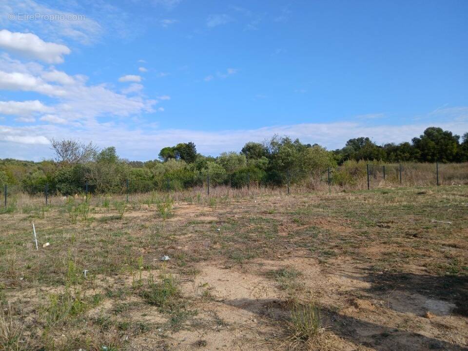 Terrain à GIGEAN