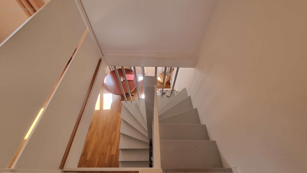 Appartement à PARIS-11E