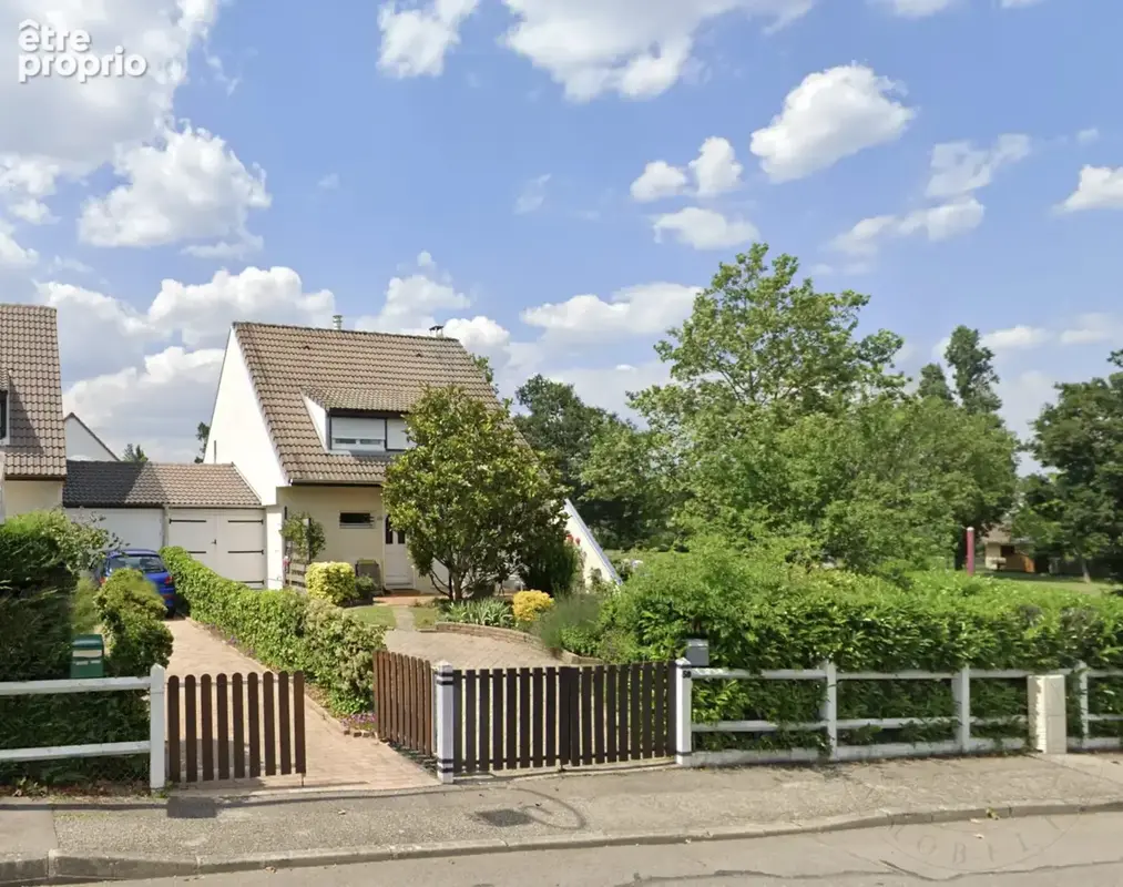 Maison 5 pièces 110 m² à vendre à Chaponost (69630) - photo 1