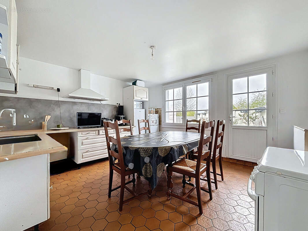 Maison à TRUTTEMER-LE-GRAND