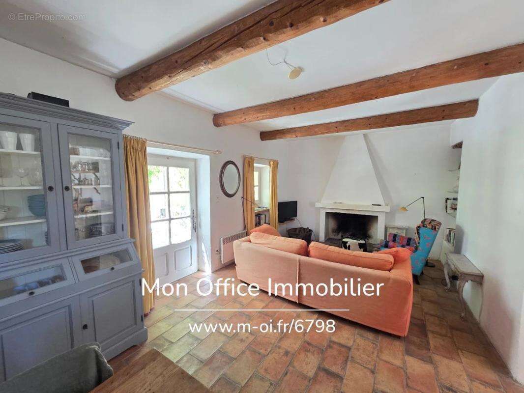 Maison à PUYVERT