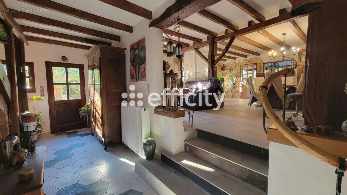 Maison située en campagne - photo 15