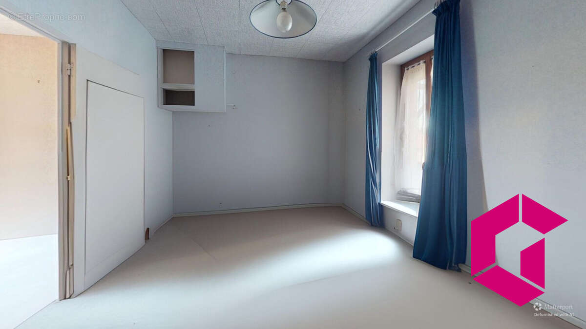 Maison à MARGERIE-CHANTAGRET