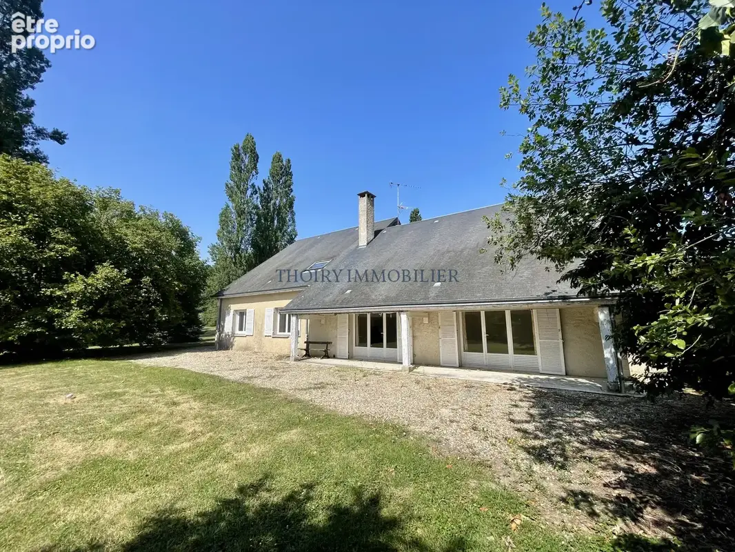 Propriété de charme 11 pièces sur 36 985 m2. - photo 2