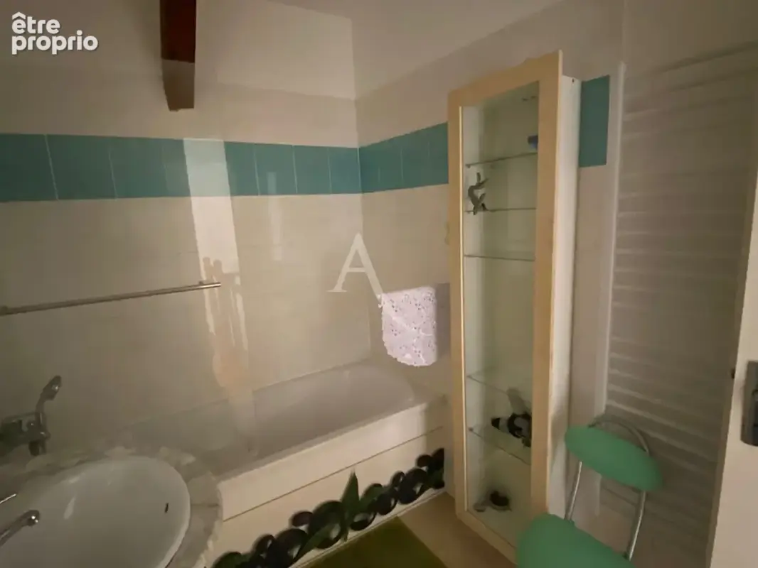 LAMALOU LES BAINS appartement de 52 m² au premier étage loué - photo 8