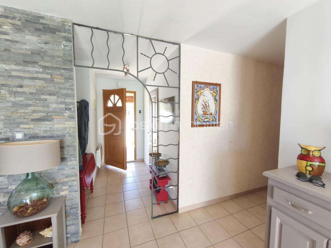 Maison à VALENSOLE